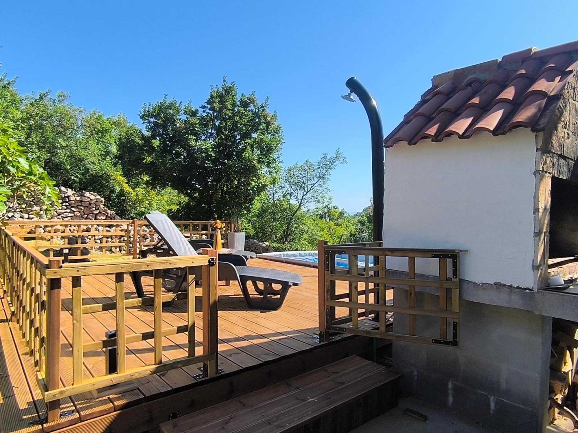 Holiday Home Lucija "" Private House With Pool "" Ябланац Екстериор снимка